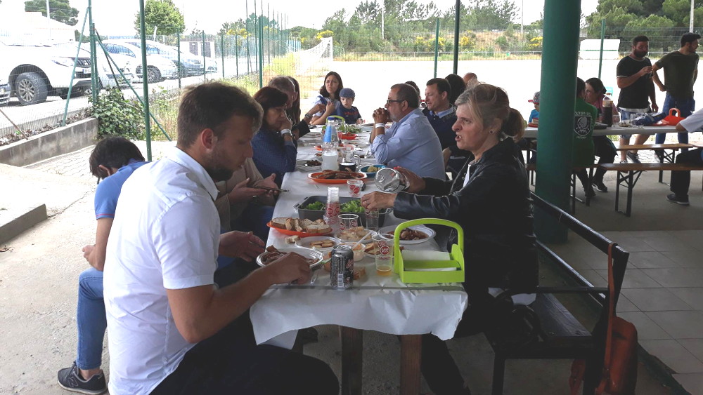 Almoço da União Futebol Clube Bairros Olival Queimado e S. João