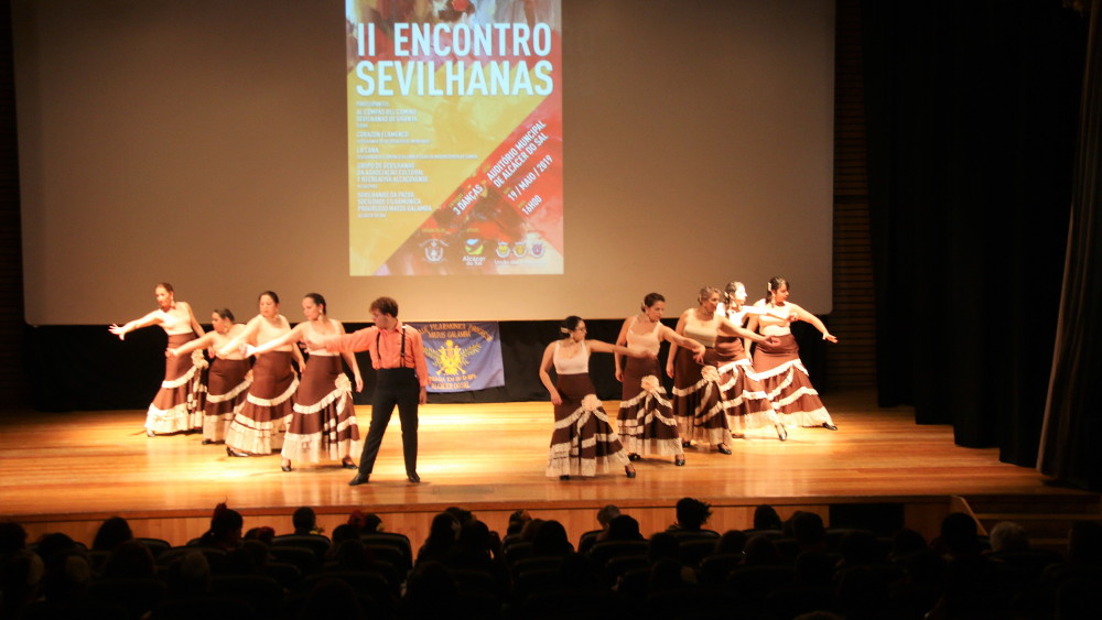 Auditório Municipal acolheu II Encontro de Sevilhanas da Pazôa 