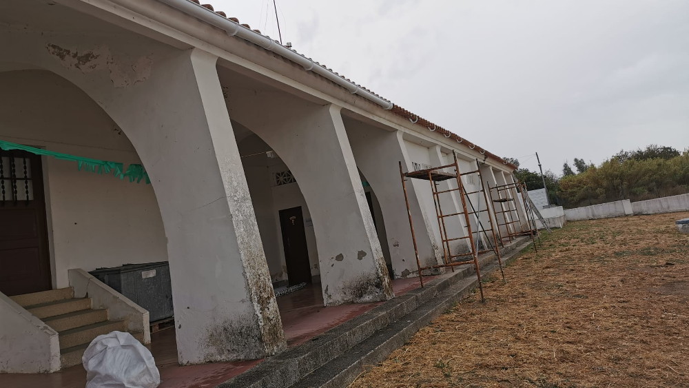 Edifício da Escola Básica de Palma conta com novas caleiras