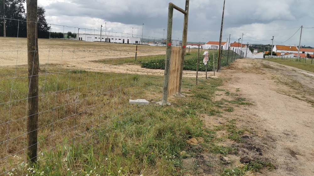UFASSS apoia construção de vedação no campo do Santa Catarina FC