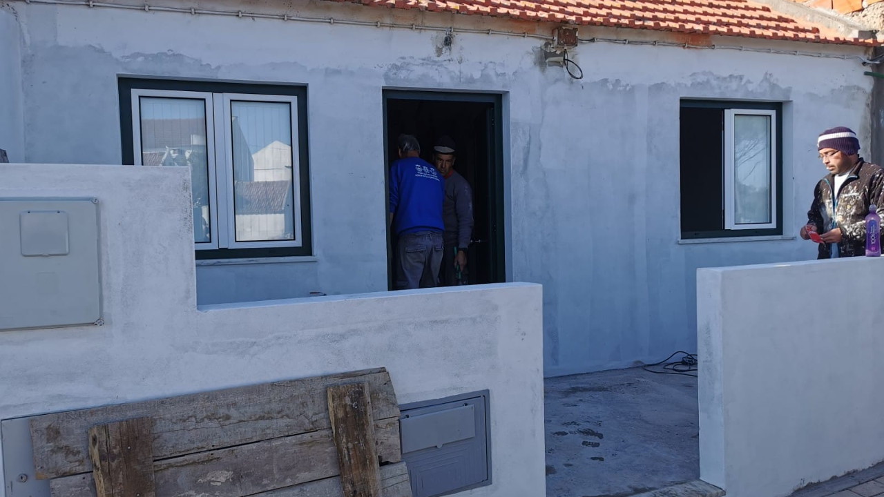 UFASSS está a remodelar moradia em Foros de Albergaria